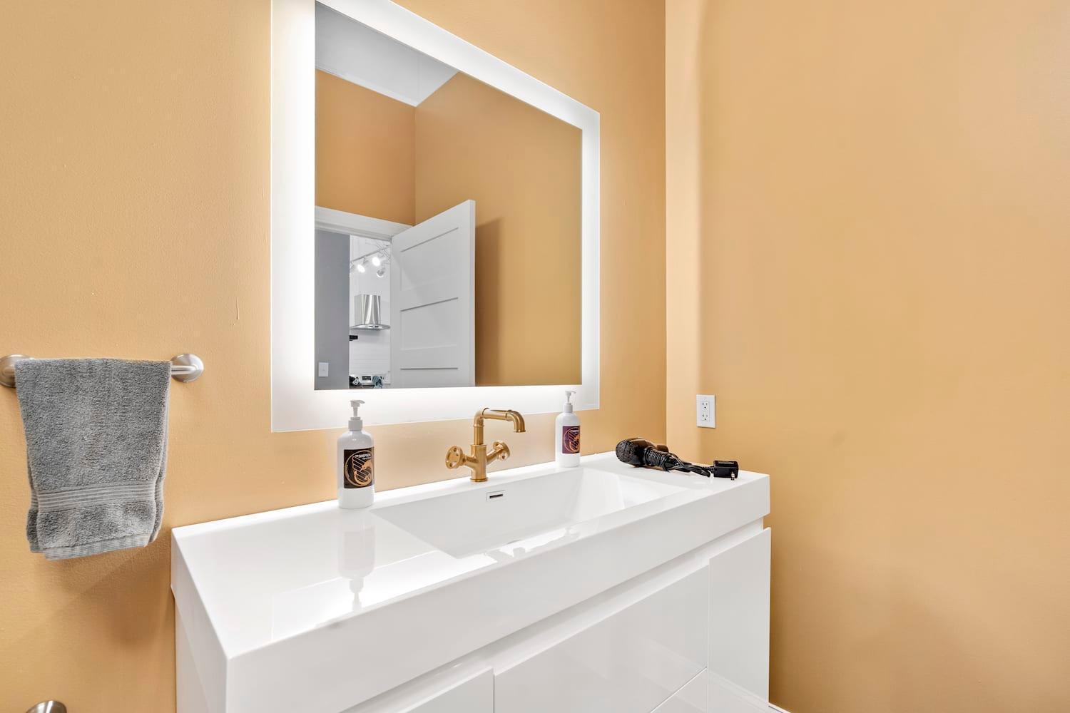 King Sleep10 5bed 4br 2ba Swepson Icon *