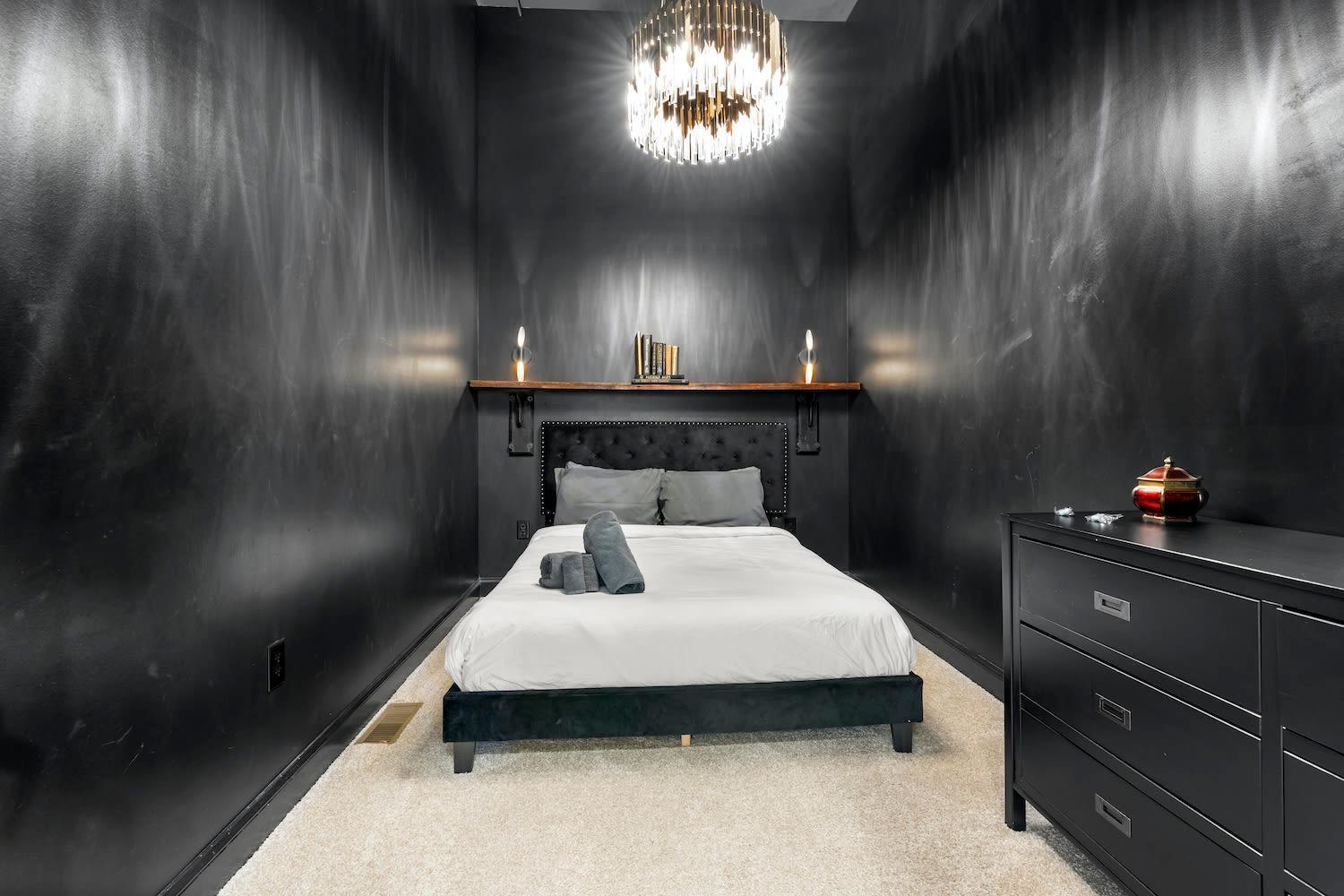 King Sleep10 5bed 4br 2ba Swepson Icon