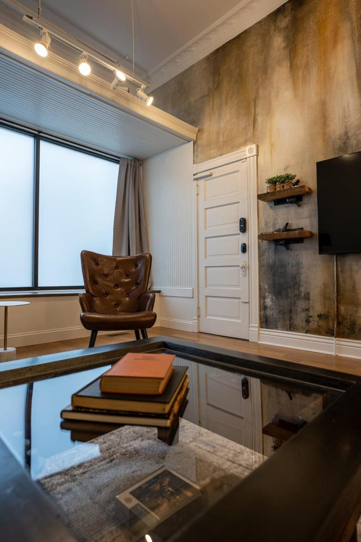 King Sleep10 5bed 4br 2ba Swepson Icon Louisville